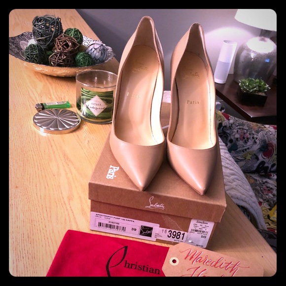 π SOLD Louboutin Apostrophy in Nappa leather. π - Picture 1 of 8